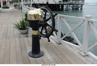 35 a0f. Peru - Lima - beach pier