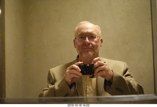 Philadelphia - Barnes Museum - praying mantis