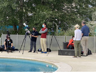 48 a0y. Neuguen pool - eclipse viewers and their stuff