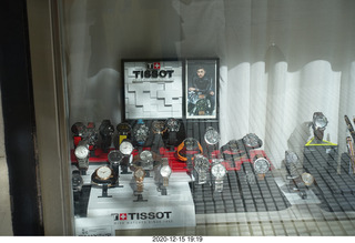 118 a0y. Argentina - Buenos Aires - fancy watches