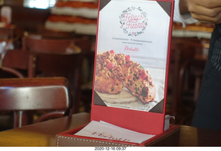 23 a0y. Argentina- Buenos Aires - Pertutti breakfast