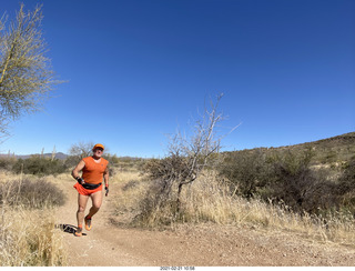 NH2T hike Browns Ranch - Adam running