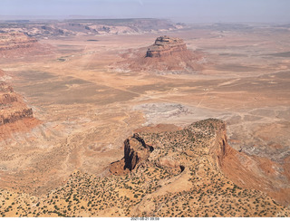 581 a16. aerial - to Monument Valley