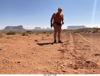 588 a16. Monument Valley run + Adam