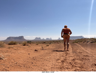 598 a16. Monument Valley run + Adam