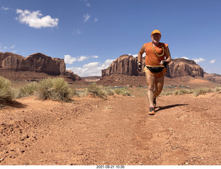 615 a16. Monument Valley run + Adam