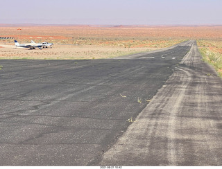 621 a16. Monument Valley Airport UT25
