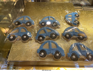 Kingston - PJs Pancake House bakery VW beetles