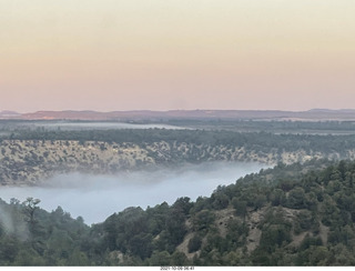 14 a18. drive to Bryce Canyon - fog