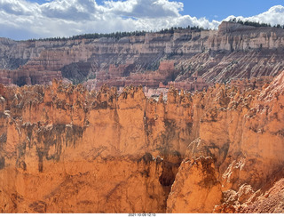 175 a18. Bryce Canyon - Wall Street hike - Amphitheater