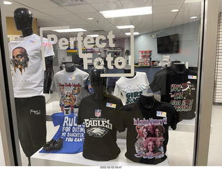 Philadelphia trip - snowy sidewalk