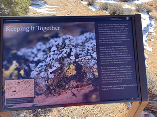 162 a1n. Utah - Canyonlands - sign