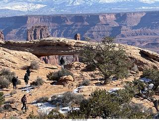 170 a1n. Utah - Canyonlands - Mesa Arch