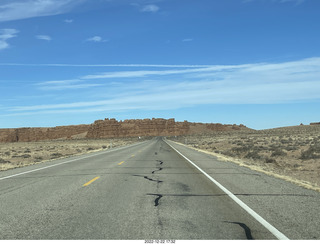 152 a1n. Utah - driving from hanksville to goblin valley