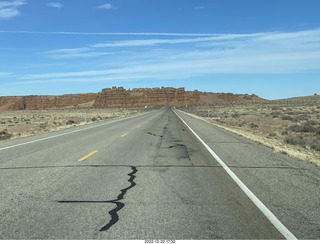 153 a1n. Utah - driving from hanksville to goblin valley