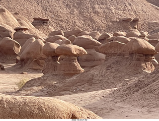 232 a1n. Utah Goblin Valley State Park - valley of goblins