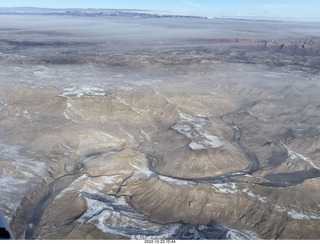 31 a1n. aerial - canyonlands - Green River, Desolation Canyon, Book Cliffs - thin clouds