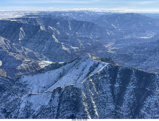 199 a1n. aerial - canyonlands - Green River, Desolation Canyon, Book Cliffs