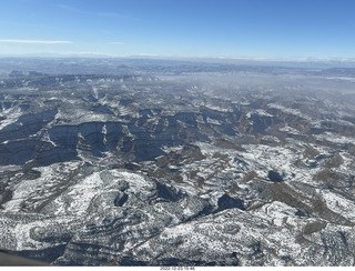 215 a1n. aerial - canyonlands - Green River, Desolation Canyon, Book Cliffs
