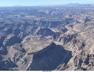 70 a1n. aerial - near Cataract Canyon