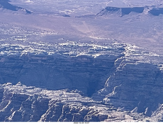 96 a1n. aerial - Cataract Canyon - Brown's Rim airstrip (U639)