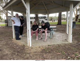 255 a1s. Astro Trails - Australia - rest stop - Astro Trails guides