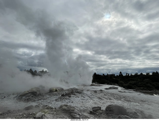 132 a1s. New Zealand - Thermal Hot Springs - Te Puia - steam and geyser