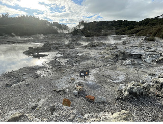 213 a1s. New Zealand - Hell's Gate - mud and thermal walk
