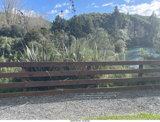 16 a1s. New Zealand - Hukafalls Jet (wrong place)