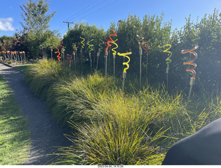 165 a1s. New Zealand - Lava Glass