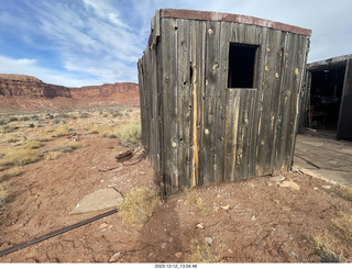 195 a20. Happy Canyon airstrip - old buildings and stuff