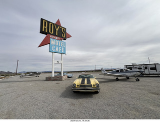 Amboy - Roys Motel with N8377W