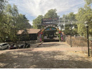 14 a24. Teotihuacan entrance