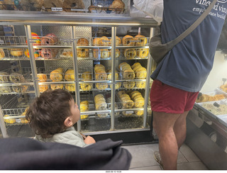 Midtown Manhattan - bagel shop