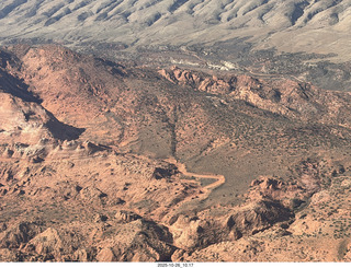 197 a2n. aerial - around The Wave