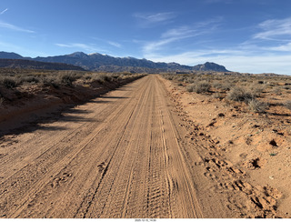131 a2q. Utah - Road Junction airstrip - Tyle