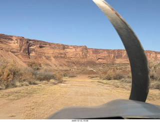 37 a2q. aerial - Utah - Mineral Canyon airstrip landing