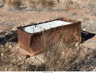 99 a2q. Utah - Mineral Canyon hike - old refrigerator