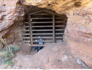 140 a2q. Utah - Mineral Canyon hike - Tyler entering