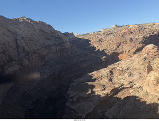 283 a2q. aerial - Utah - canyonlands - Hidden Splendor approach