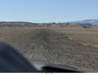 289 a2q. aerial - Utah - canyonlands - Temple Mountain (very soft)