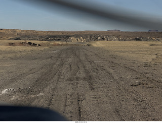 290 a2q. aerial - Utah - canyonlands - Temple Mountain (very soft)