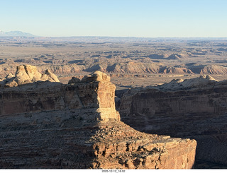 542 a2q. aerial - Utah - canyonlands