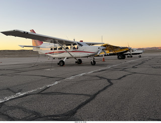 643 a2q. aerial - Utah - canyonlands