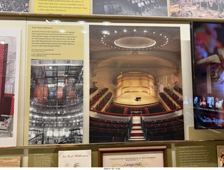 173 a2r. New York City - Manhattan - Carnegie Hall tour - museum