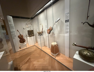 New York City - Manhattan - Metropolitan Museum of Art - musical instruments