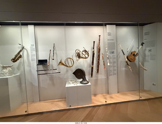 New York City - Manhattan - Metropolitan Museum of Art - musical instruments