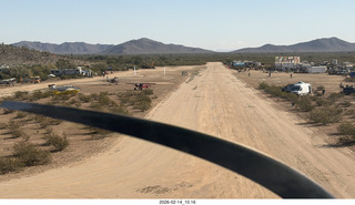 aerial - Motown (5AZ6) fly-by
