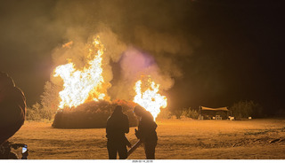 Arizona Flying Circus - night - Christmas trees under attack