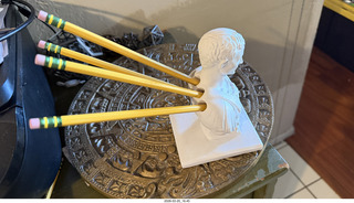 Julius Caesar stab-in-the-back pencil holder